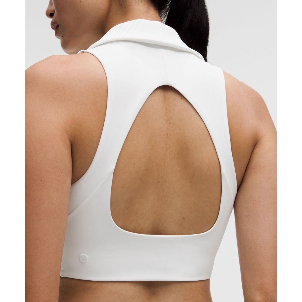 룰루레몬(LULULEMON) 칼라드 롱라인 리브드 테니스 브라 *미디엄 서포트, B C컵  WHT