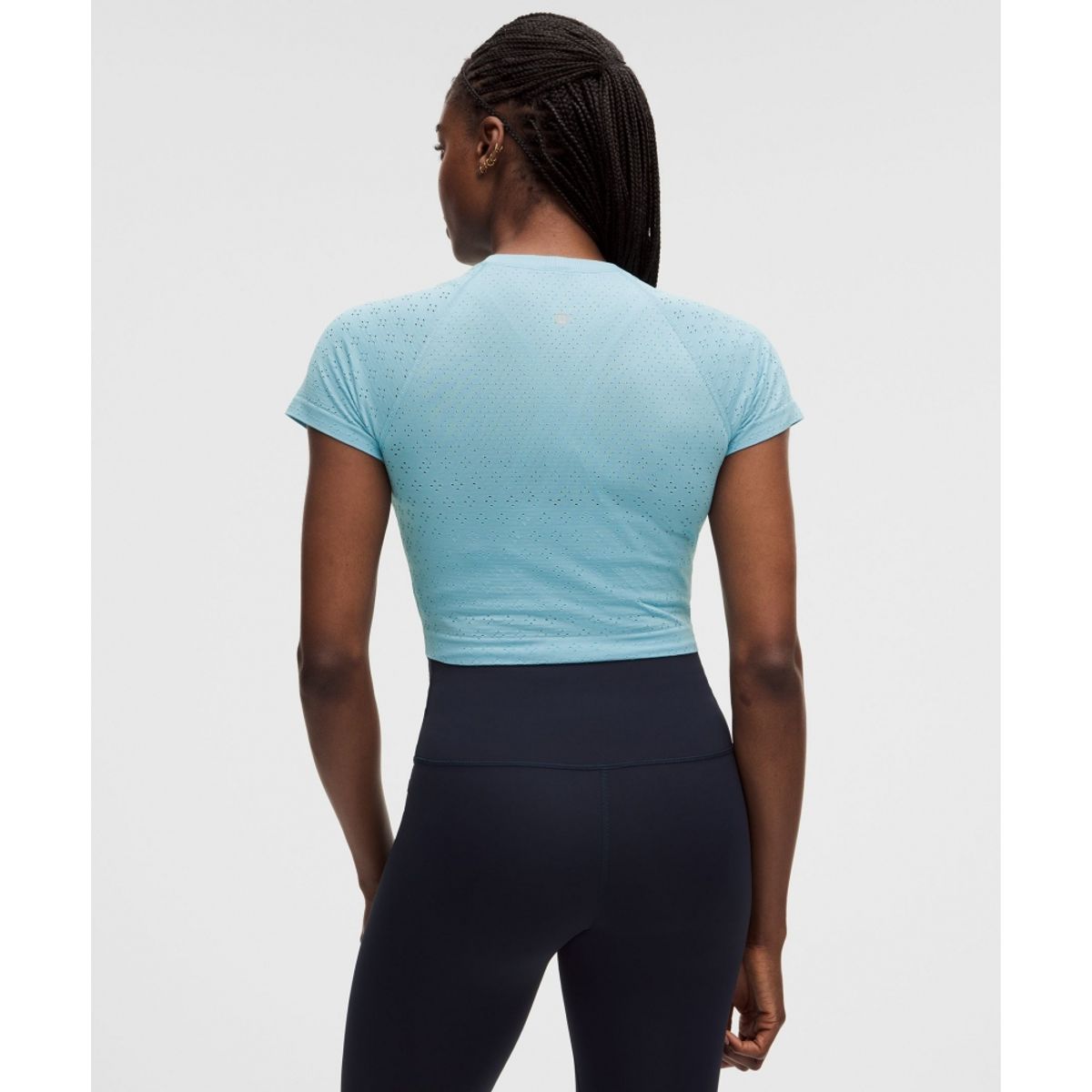 룰루레몬(LULULEMON) 스위프틀리 테크 크롭 숏슬리브 셔츠 2.0  JDSF