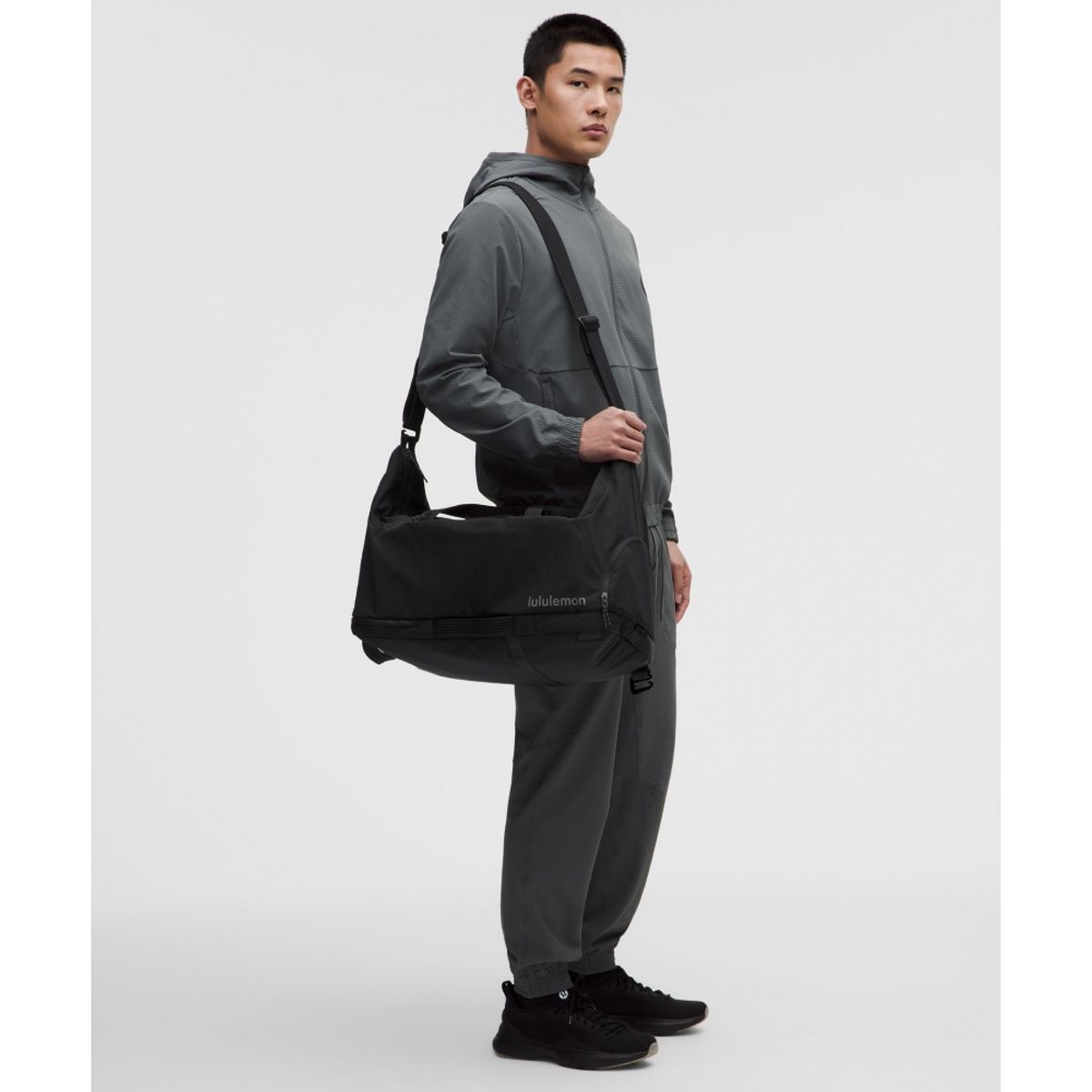 룰루레몬(LULULEMON) 스리인원 짐 더플백 라지 35L  BLK ONGE