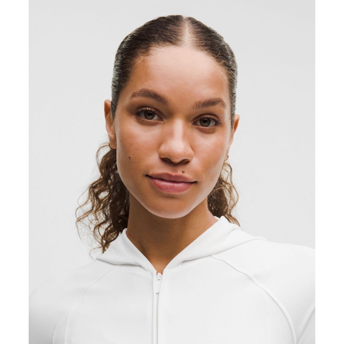 룰루레몬(LULULEMON) 원더 트레인 풀집 재킷  WHT