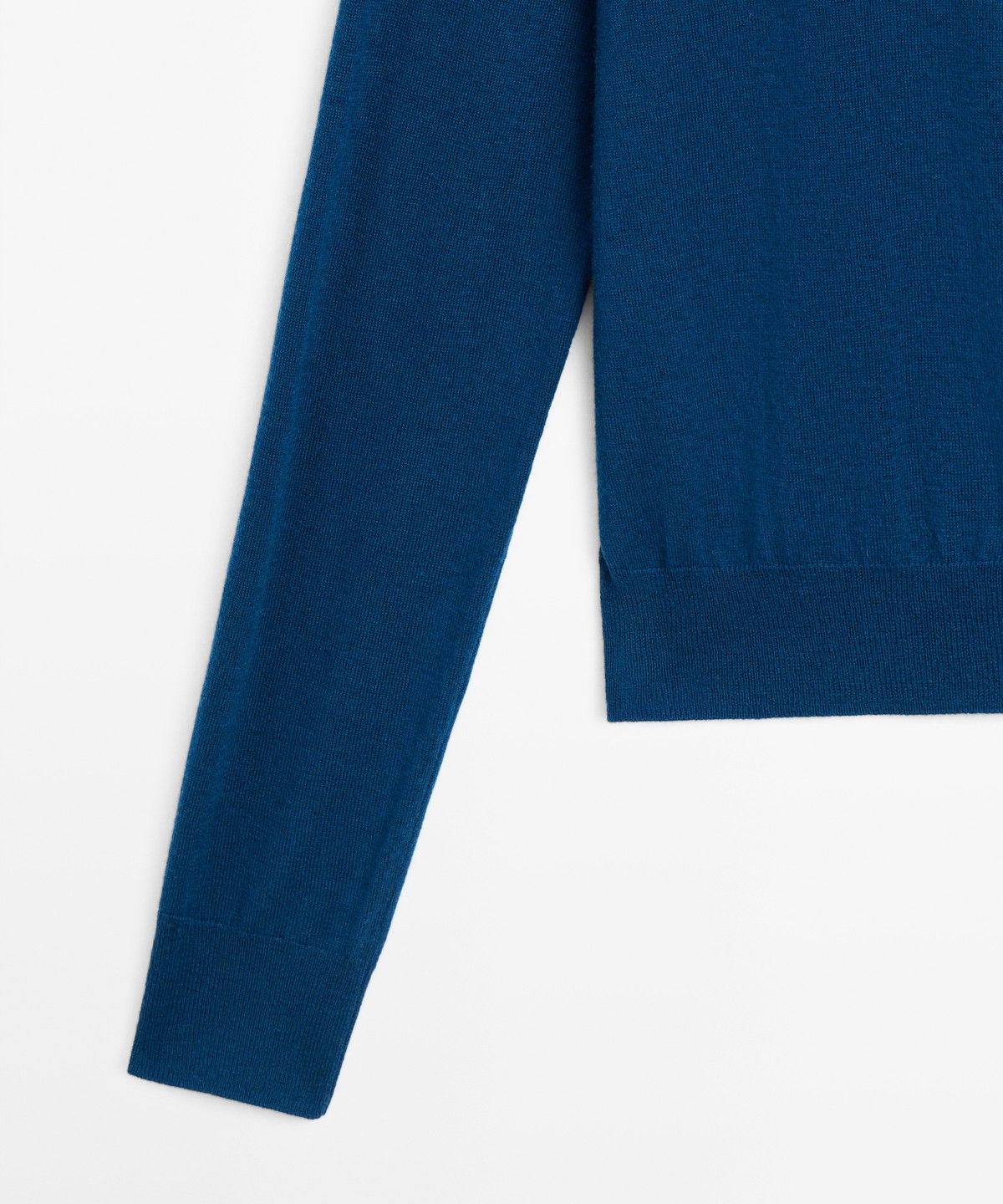 마시모두띠(MASSIMO DUTTI) 라운드넥 파인 니트 가디건
