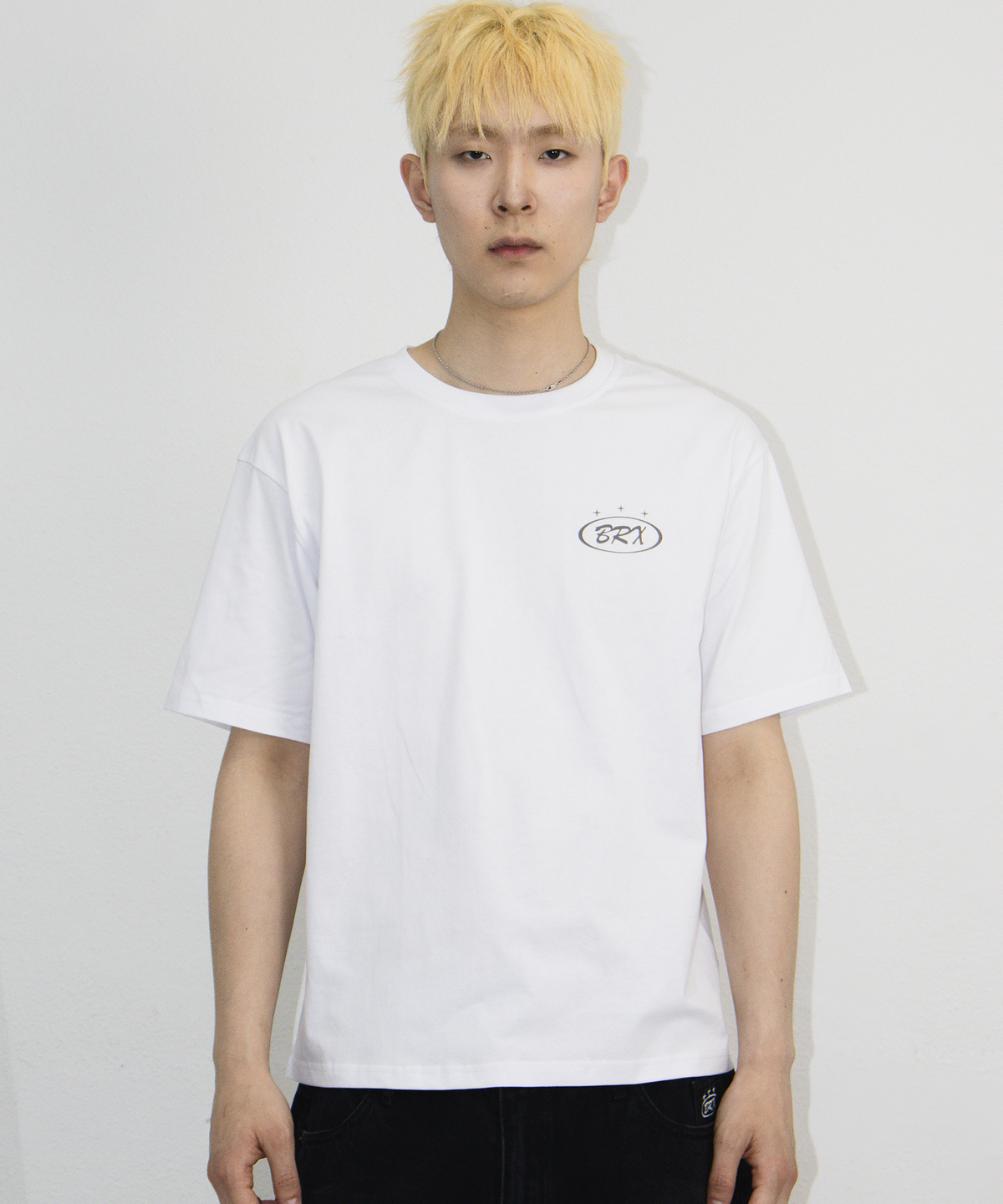 본엑스(BORNX) Brx Silicone Logo T-Shirt (White)