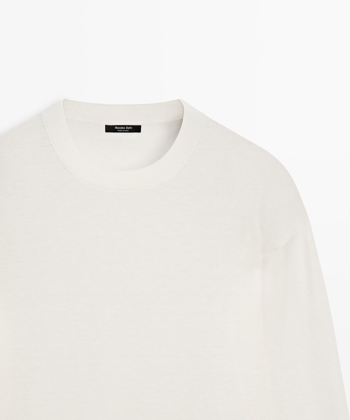 마시모두띠(MASSIMO DUTTI) 라운드넥 파인 니트 스웨터