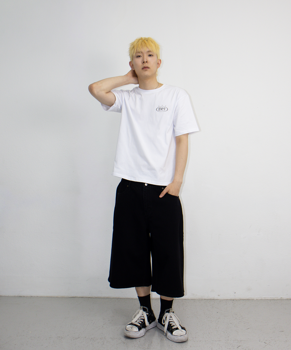 본엑스(BORNX) B Demim Bermuda Pants (Black)