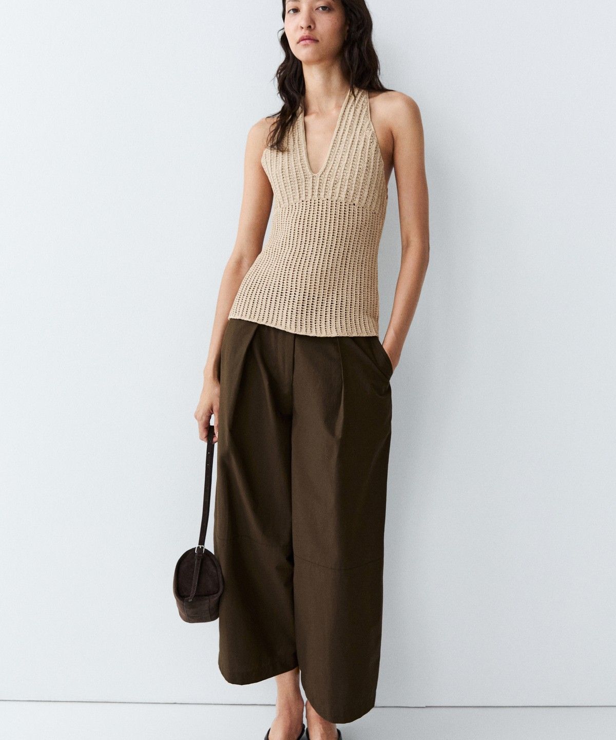 마시모두띠(MASSIMO DUTTI) 코튼 크로셰 홀터넥 니트 탑