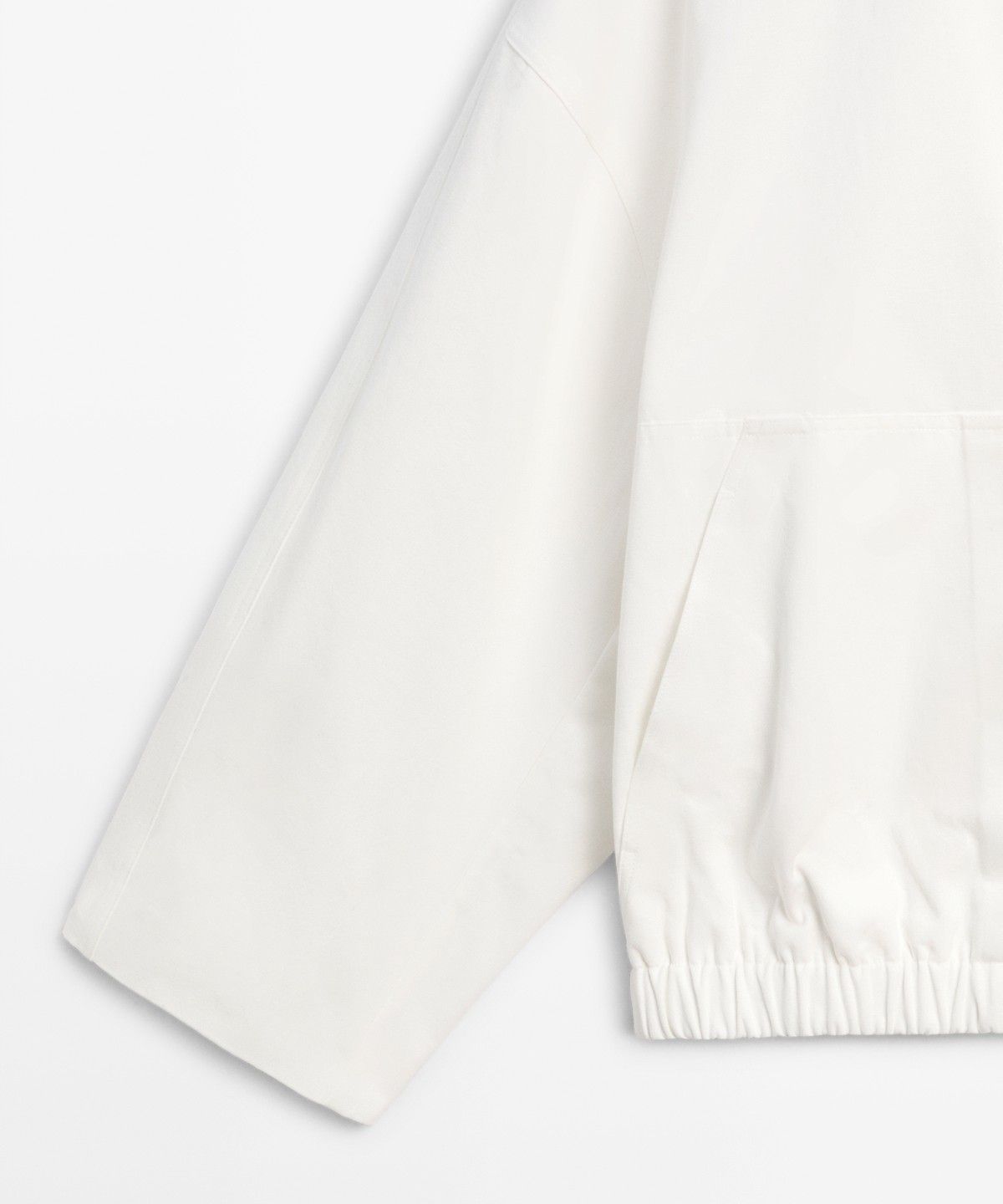 마시모두띠(MASSIMO DUTTI) 100% 코튼 봄버 재킷