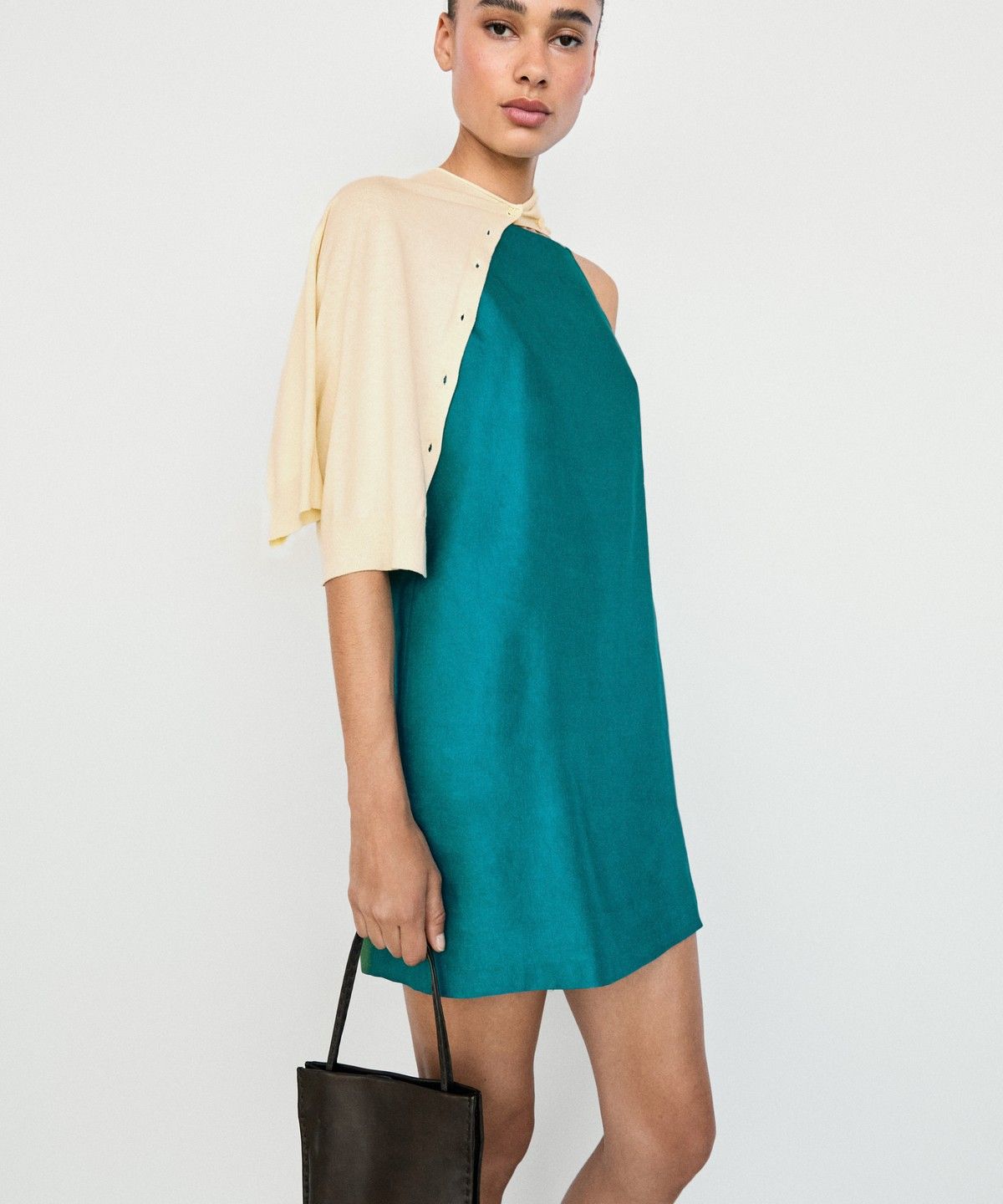 마시모두띠(MASSIMO DUTTI) 린넨 블렌드 미니 원피스
