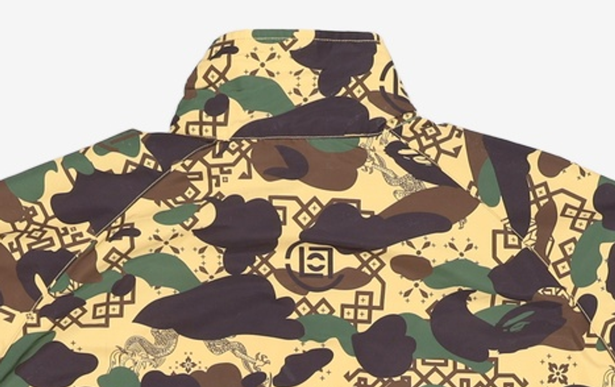 베이프(BAPE) BAPE X CLOT 카모 슬리브 디테처블 레인 자켓(M) YELLOW L