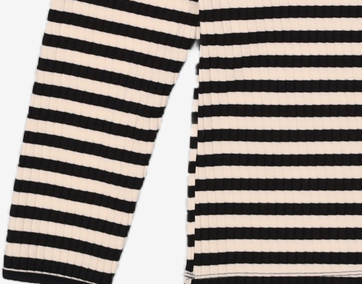 비뮤즈맨션(BEMUSE MANSION) Square neck ribbed puff top - Black FREE