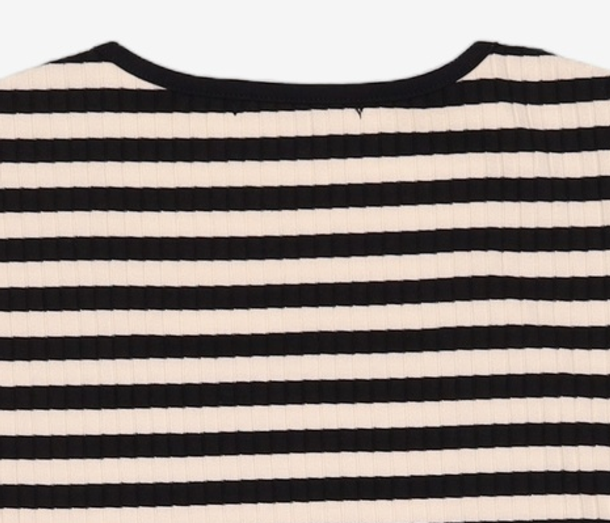 비뮤즈맨션(BEMUSE MANSION) Square neck ribbed puff top - Black FREE