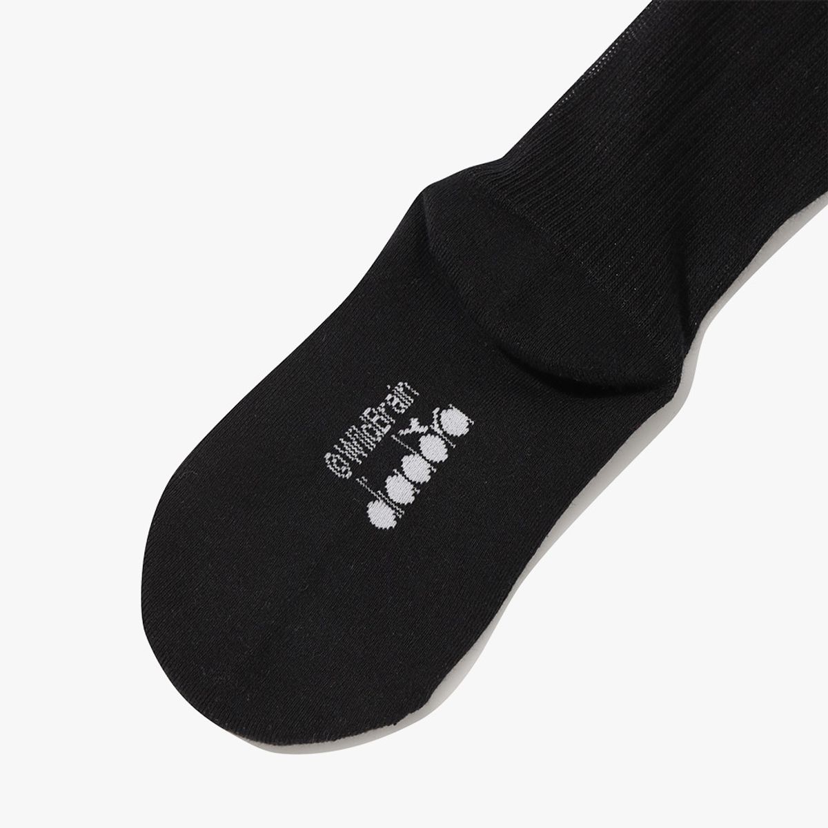 디아도라(diadora) 텔레토비 쿠키 니삭스 BLACK