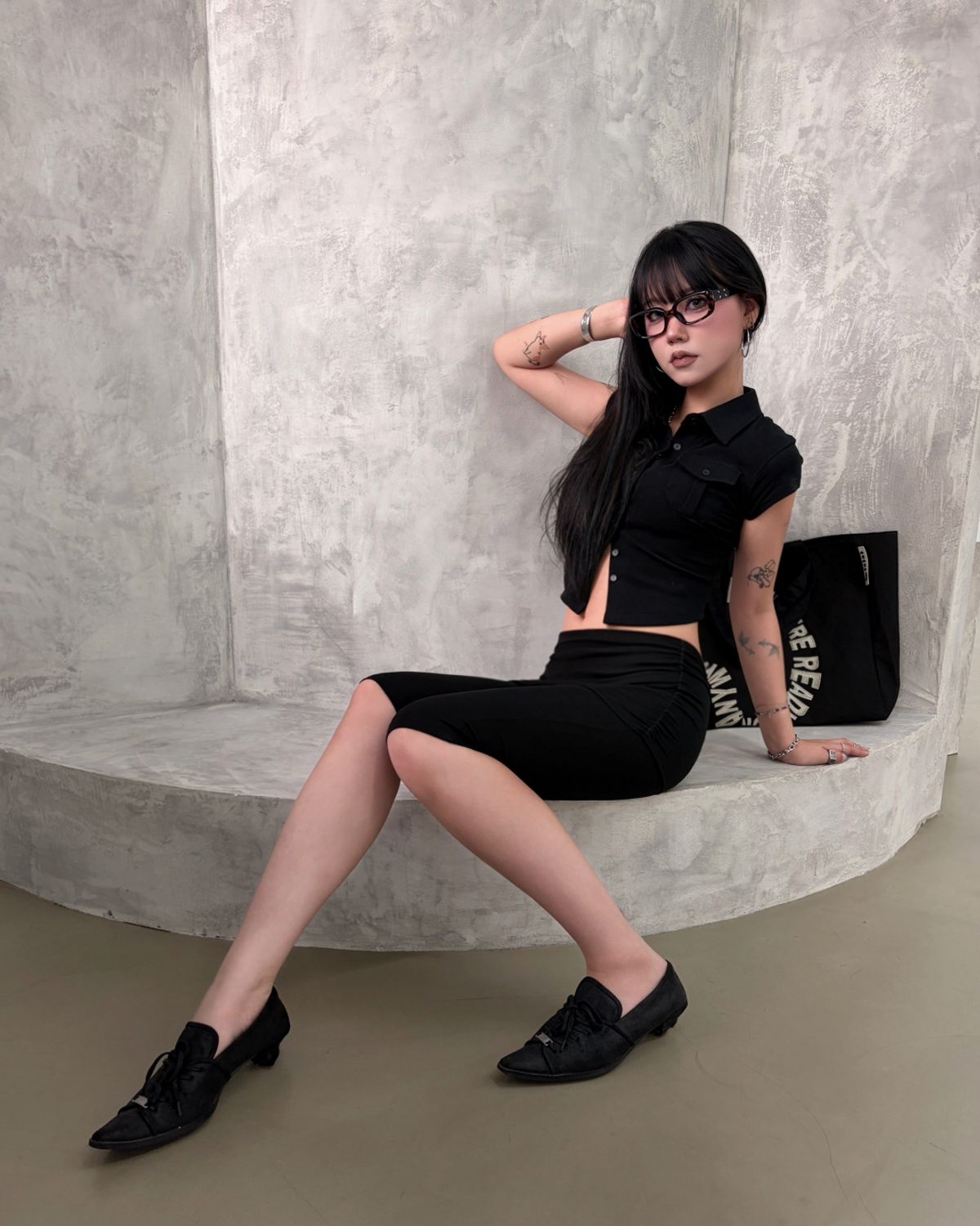 요키토키(YOKI TOKI) FOLDING SHIRRING CAPRI LEGGINGS [Black]