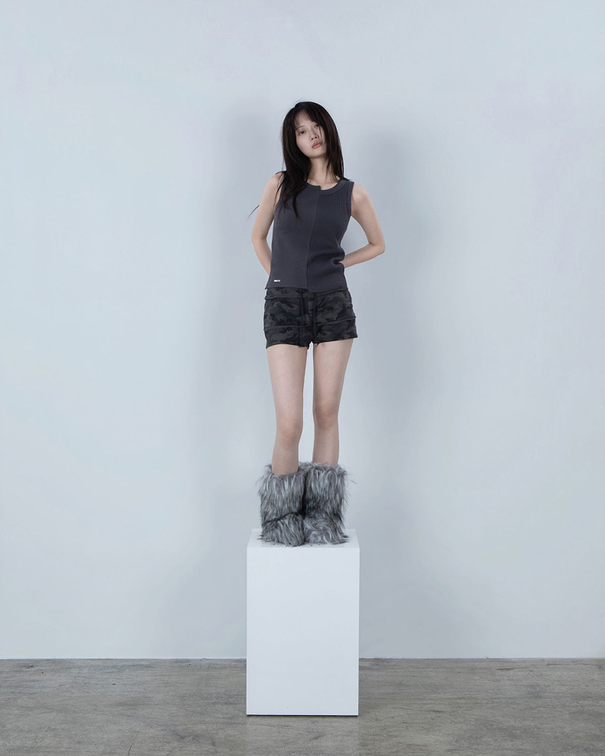 요키토키(YOKI TOKI) VTG CUT-OFF WAFFLE TANK TOP [Charcoal]