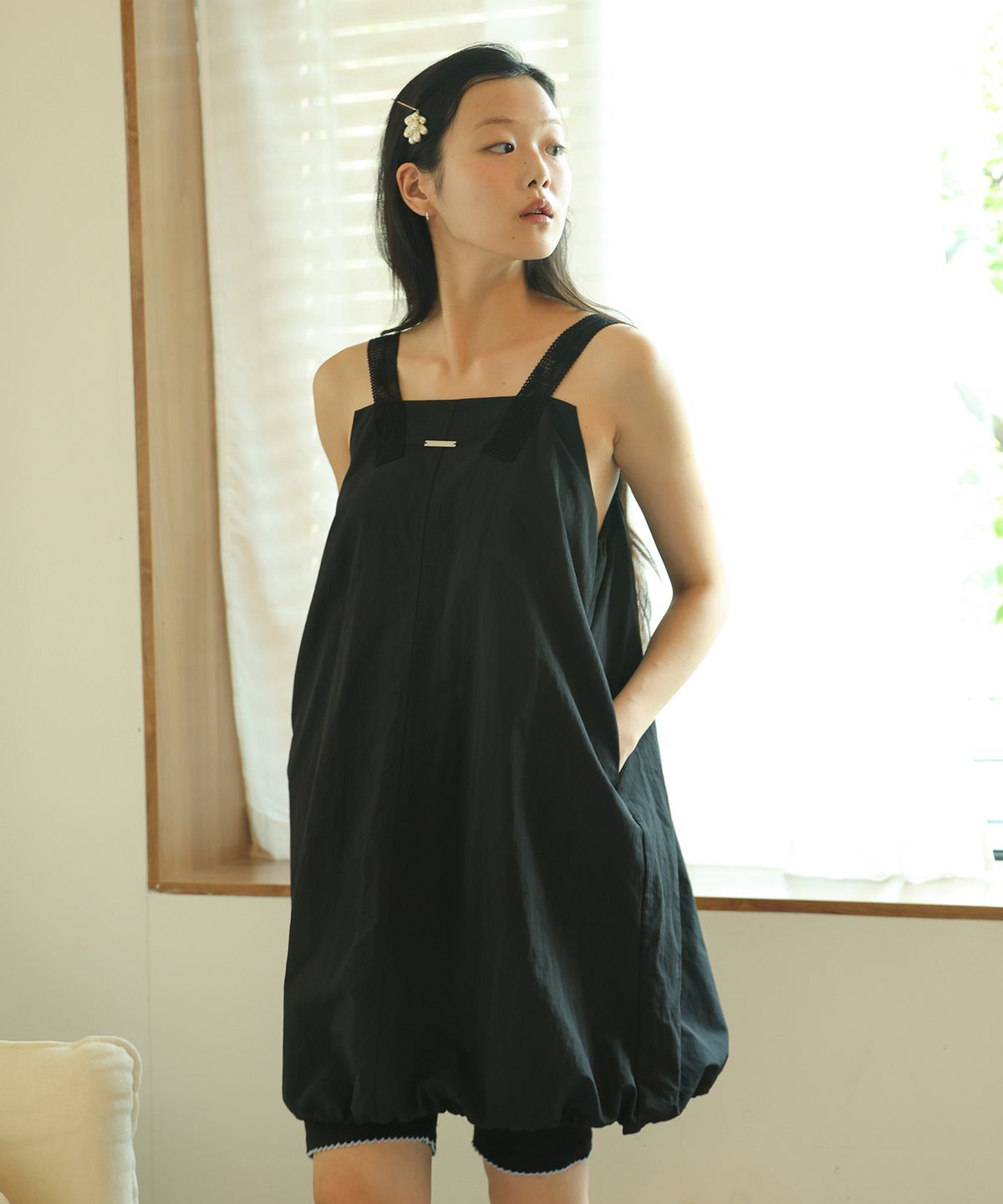 소르디(SORDI) Lace Strap Balloon Dress_black