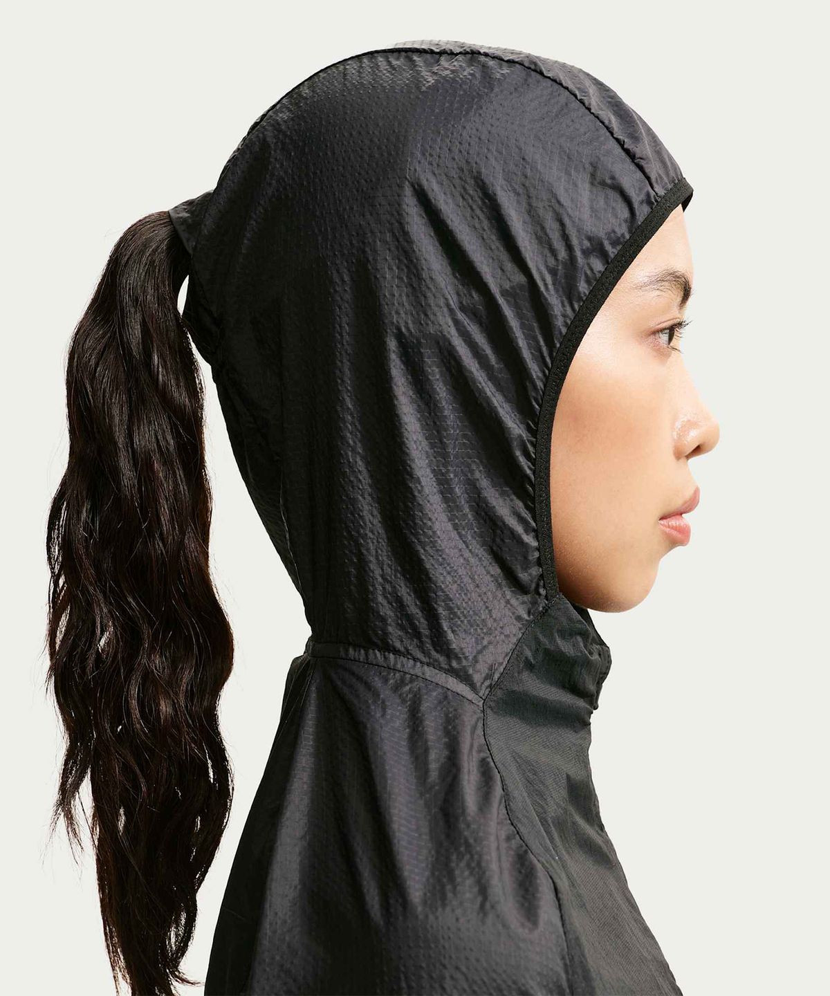 나이키(NIKE) ACG 에어리즈 UV 차단 트레일 러닝 재킷 W - 블랙:서밋 화이트 / IQ8124-010