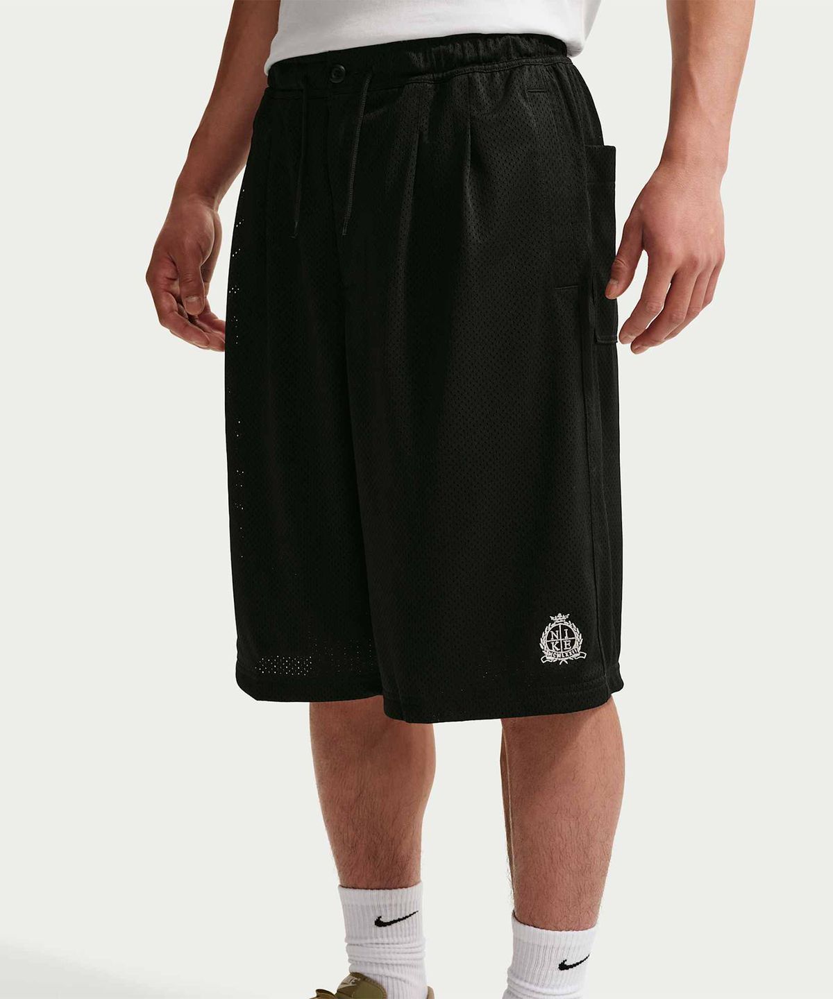 나이키(NIKE) 스포츠웨어 클럽 메쉬 쇼츠 M - 블랙:라이트 오어우드 브라운 / IQ6257-010