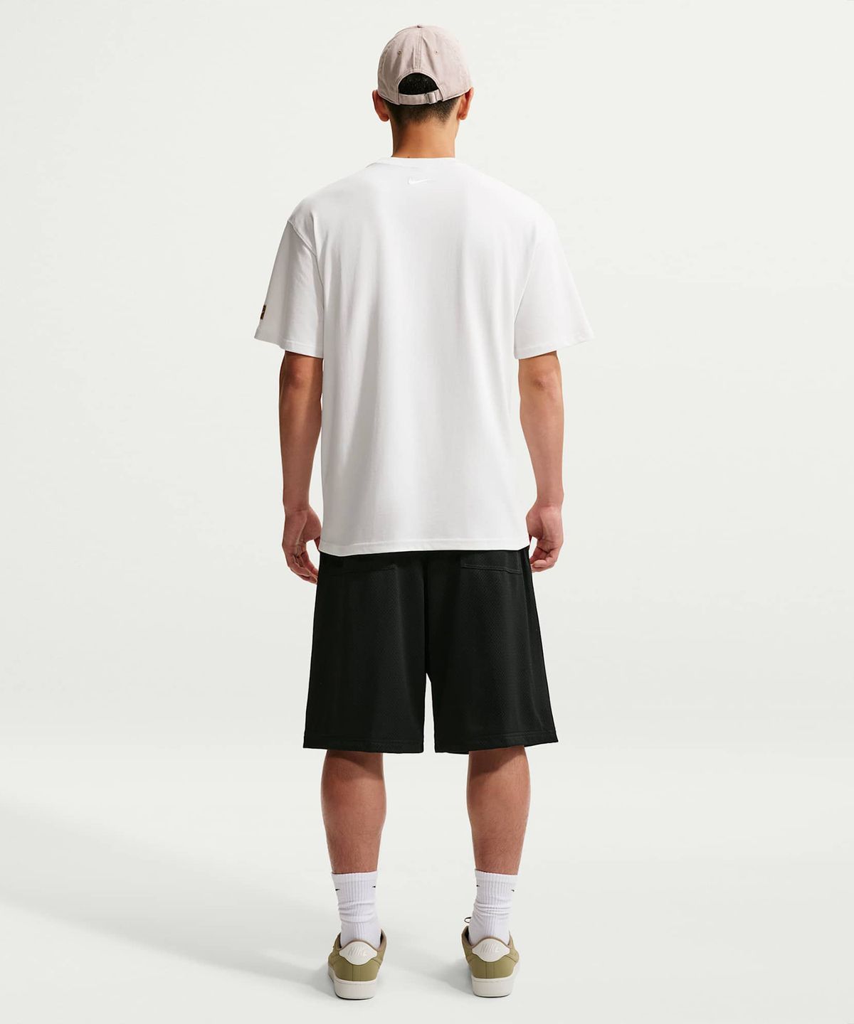 나이키(NIKE) 스포츠웨어 클럽 메쉬 쇼츠 M - 블랙:라이트 오어우드 브라운 / IQ6257-010