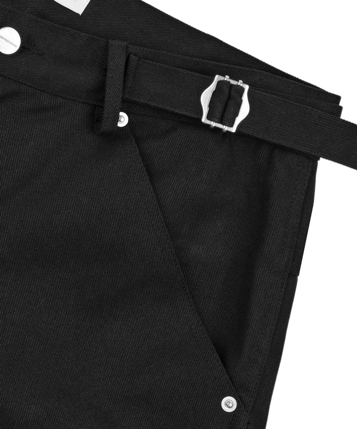 르렌느(LERENNE) Carpenter Bermuda Pants - Black