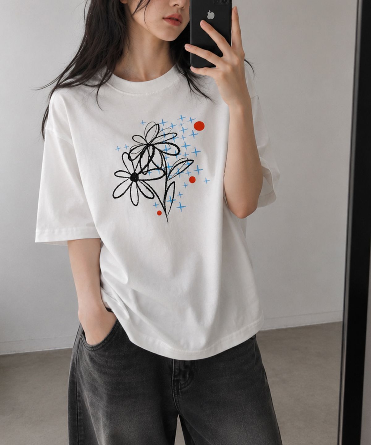 도톤(DOTON) WILD SKETCH FLOWER T-SHIRTS (Black)