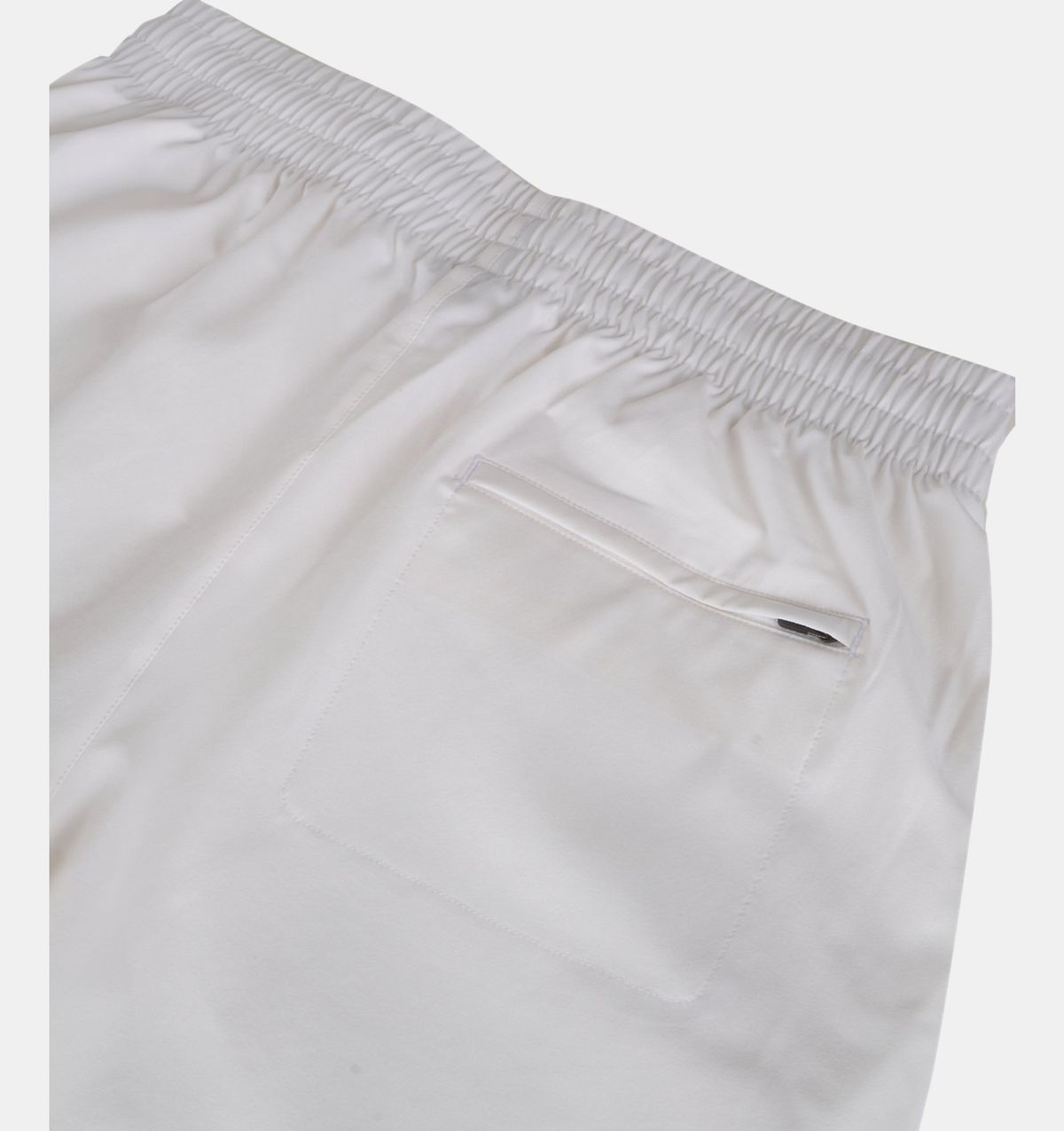 언더아머(UNDERARMOUR) 서울 우븐 쇼츠6015440-100