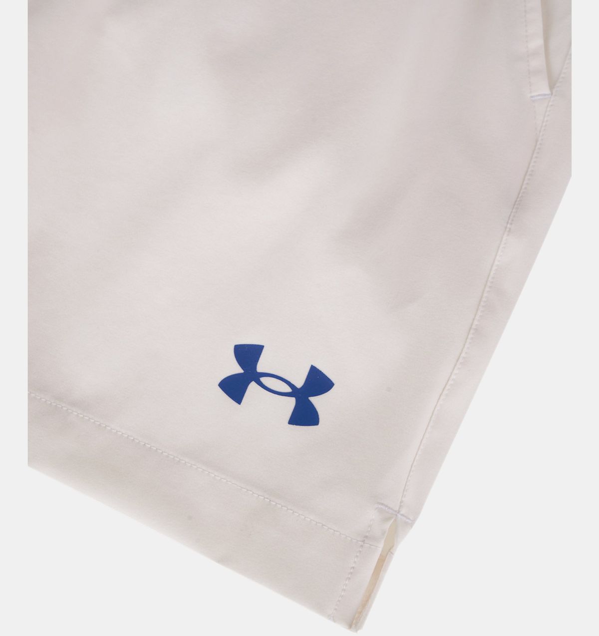 언더아머(UNDERARMOUR) 서울 우븐 쇼츠6015440-100