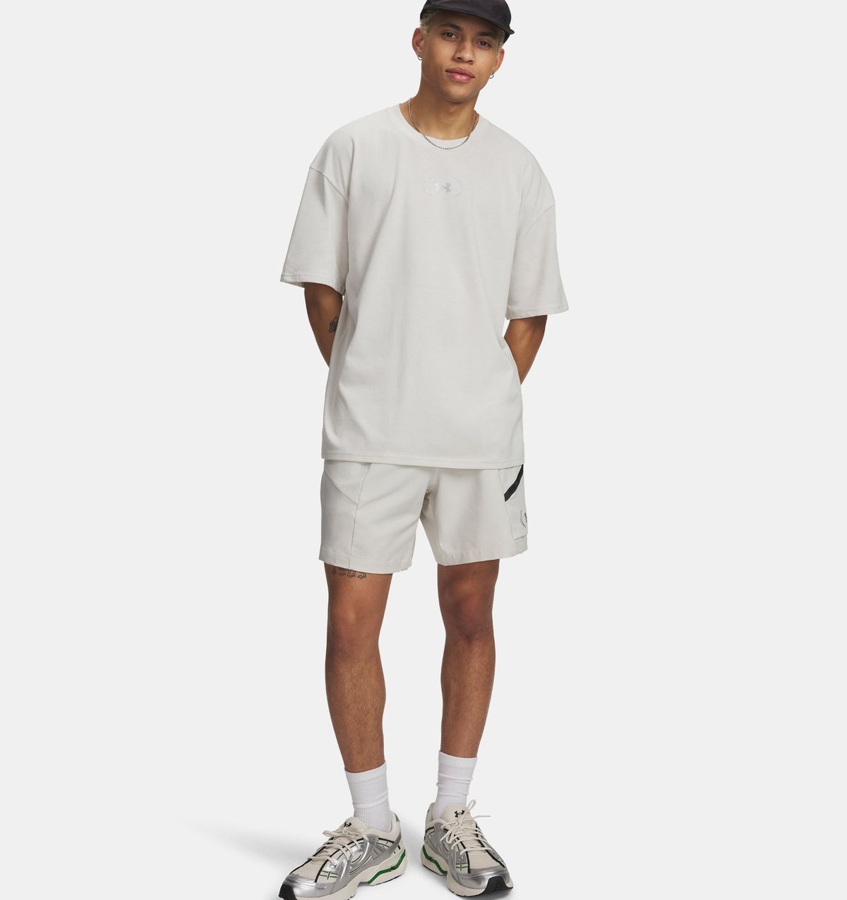언더아머(UNDERARMOUR) UA 언스타퍼블+ 우븐6014719-110