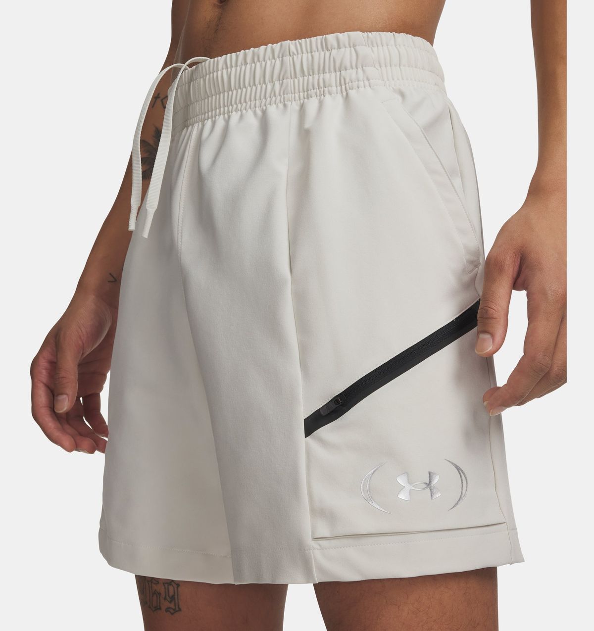 언더아머(UNDERARMOUR) UA 언스타퍼블+ 우븐6014719-110