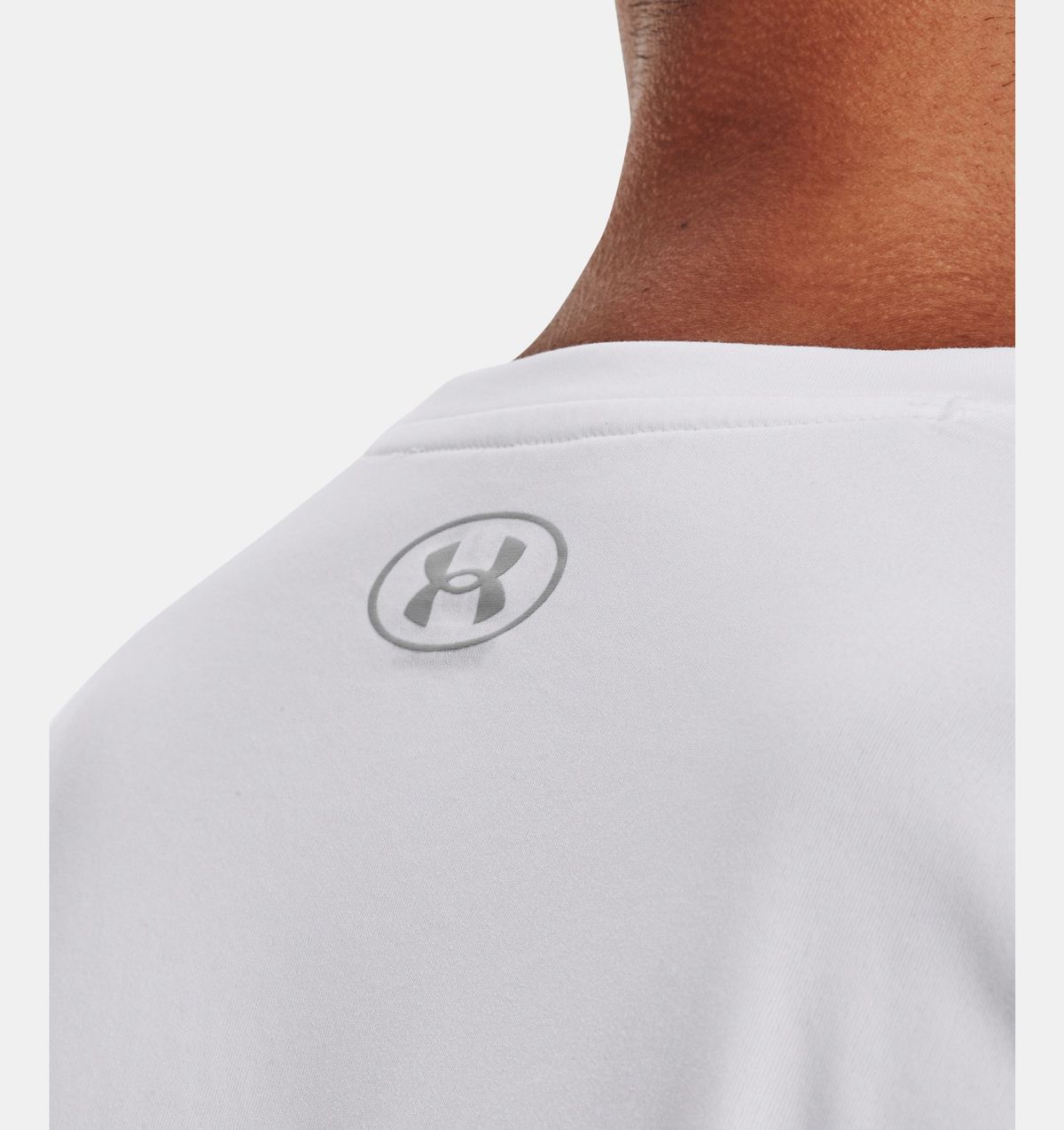 언더아머(UNDERARMOUR) UA Tech1376842-100