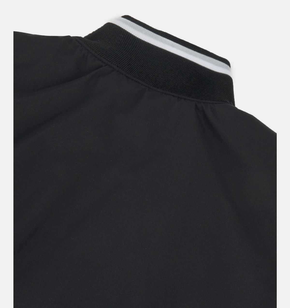 언더아머(UNDERARMOUR) APAC 베이스볼 인슐레이티드 재킷6015091-001