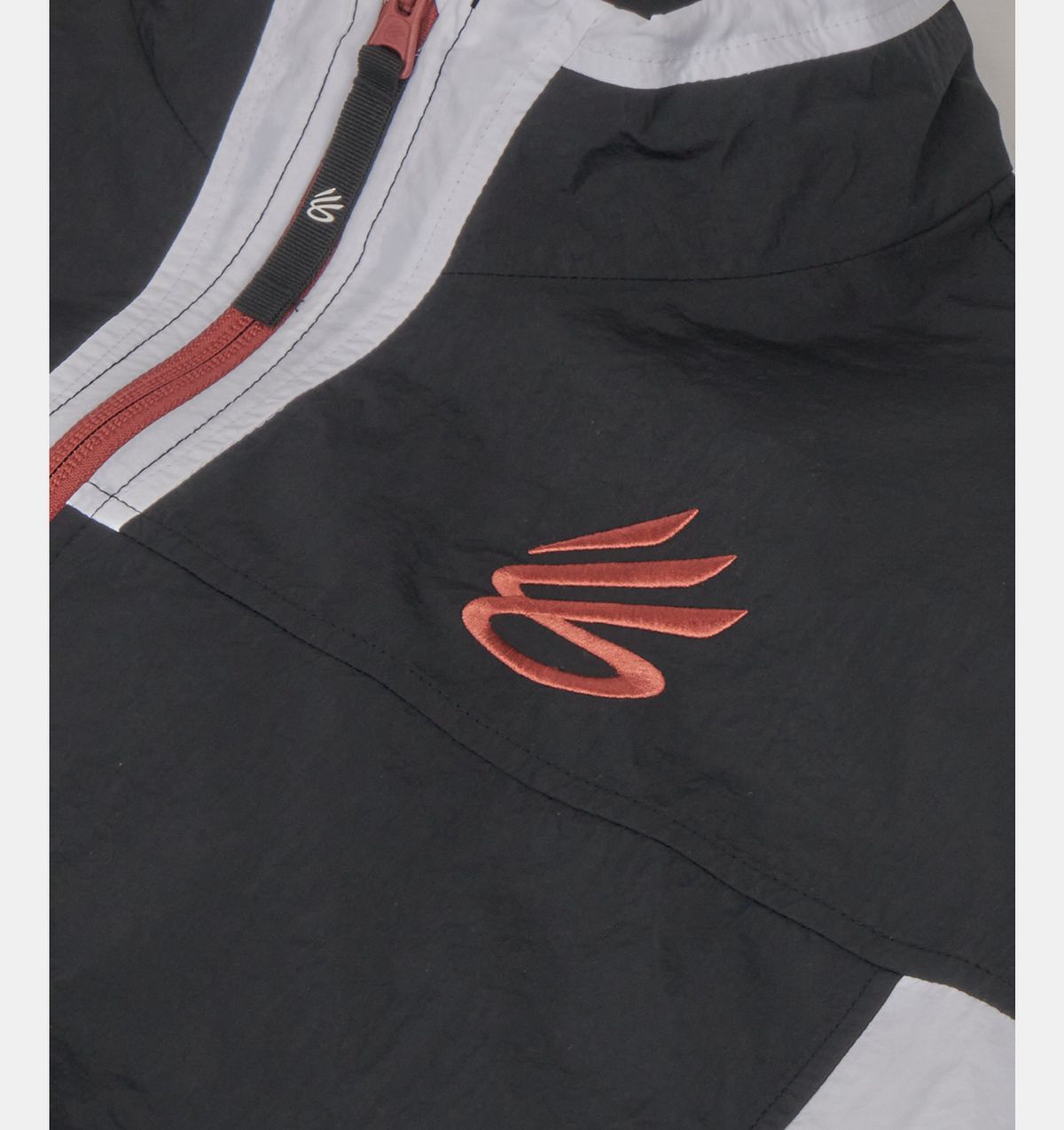 언더아머(UNDERARMOUR) APAC 커리 우븐 재킷6014301-001