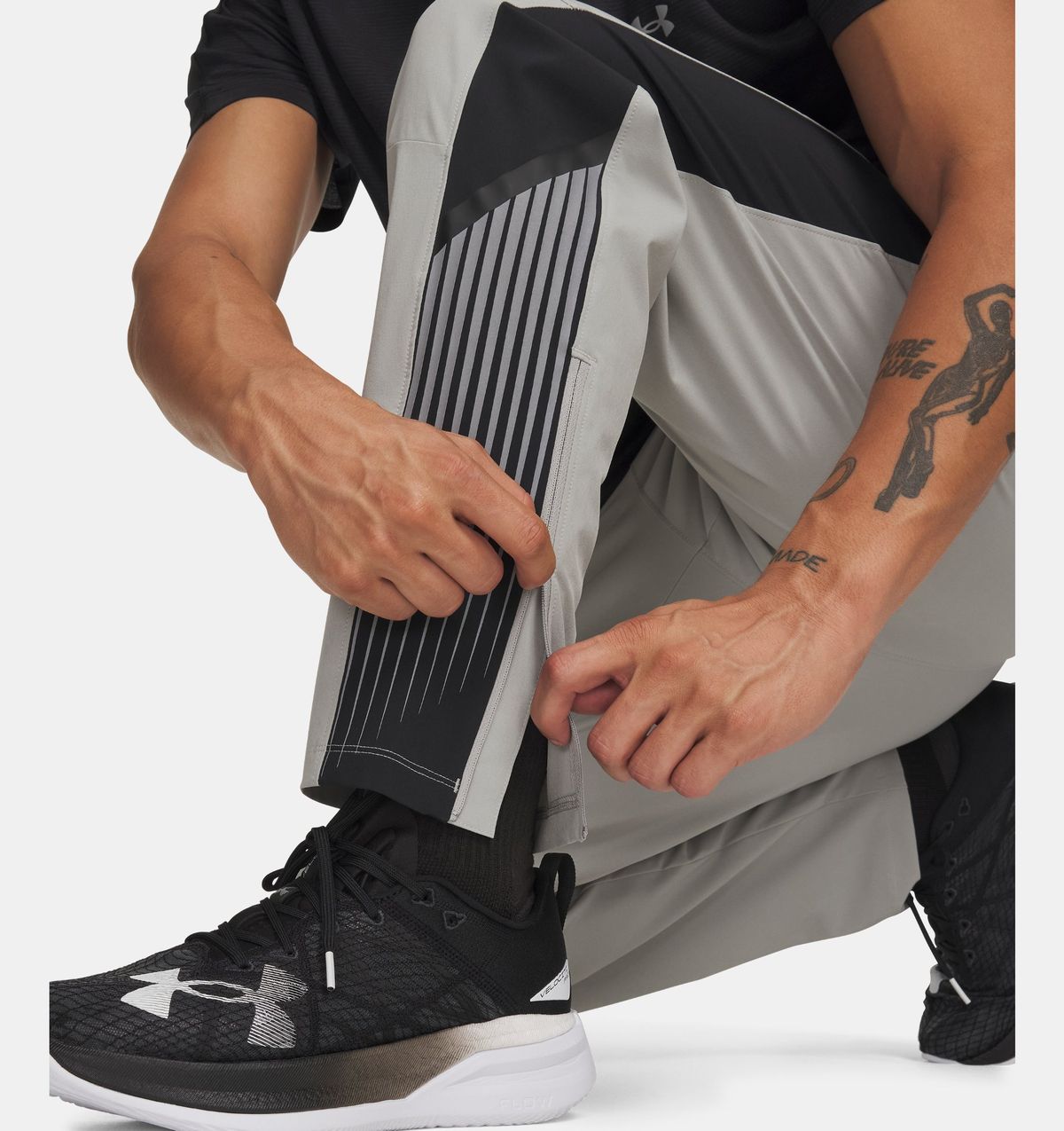 언더아머(UNDERARMOUR) UA 벨로시티 스톰6005899-069