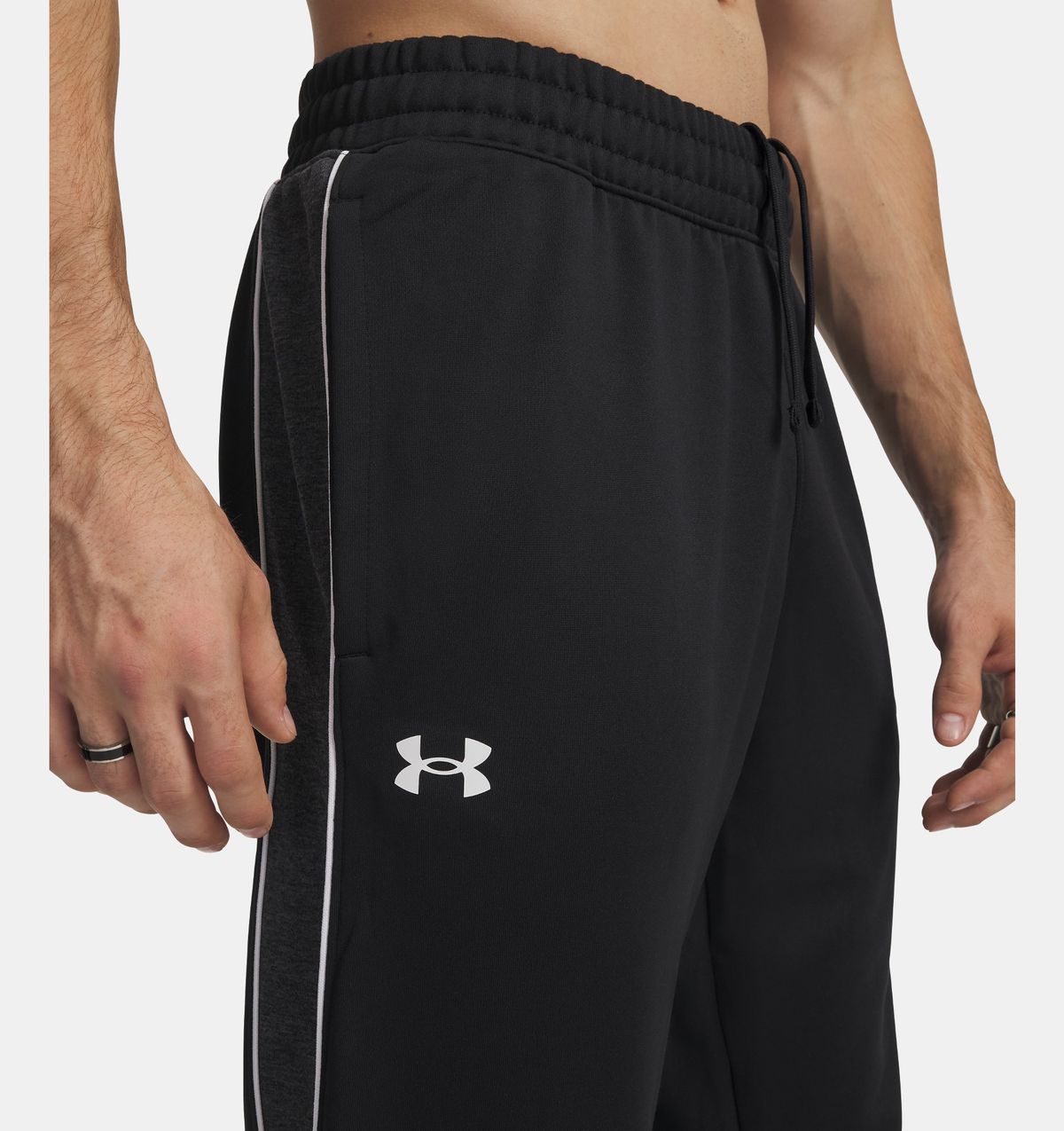 언더아머(UNDERARMOUR) UA 커맨드 웜업1383261-001