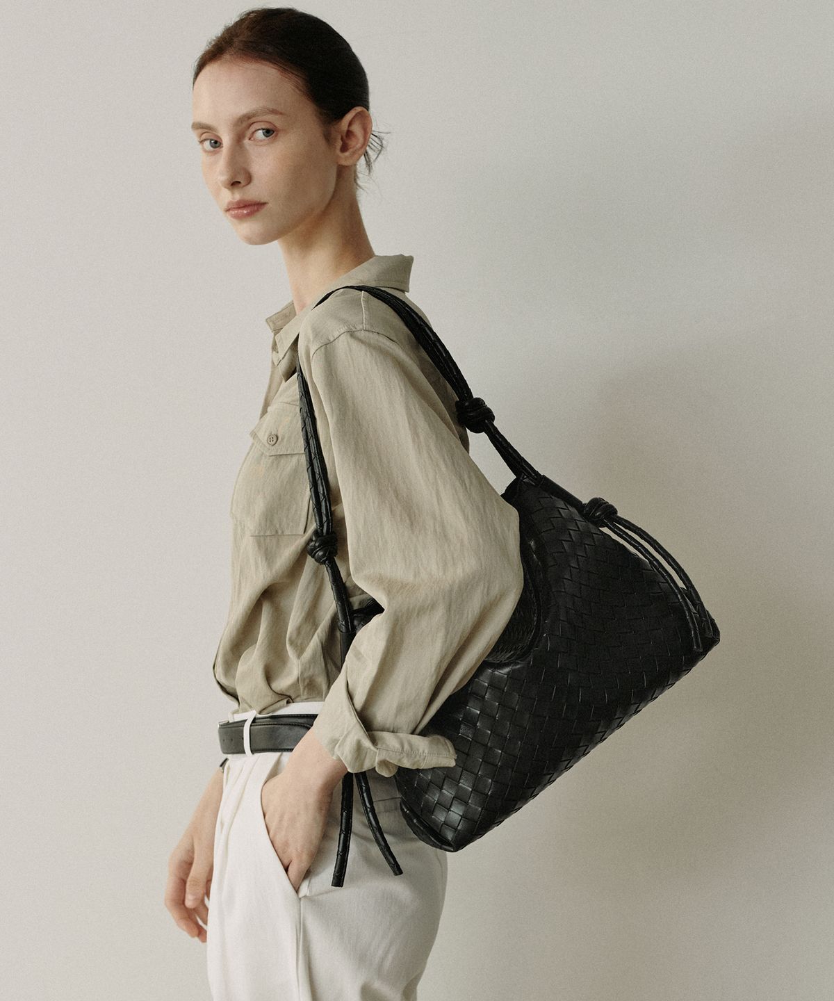모어모르(MOREMORR) NODI BAG _ weaving black 위빙백