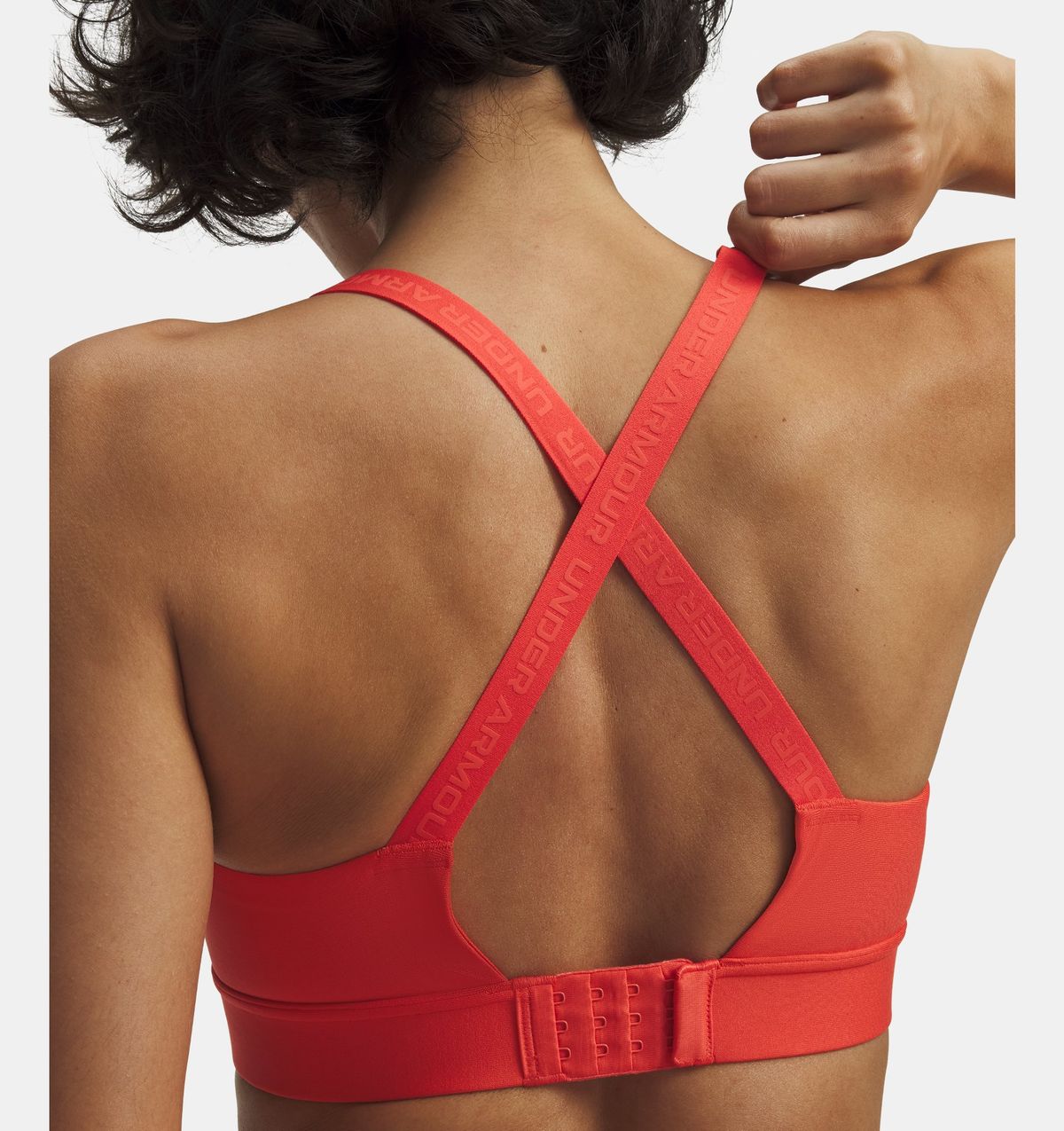 언더아머(UNDERARMOUR) UA 인피니티 2.0 미드1384123-690