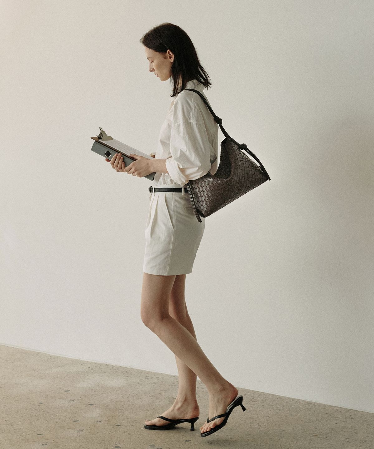 모어모르(MOREMORR) NODI BAG _ weaving brown 위빙백