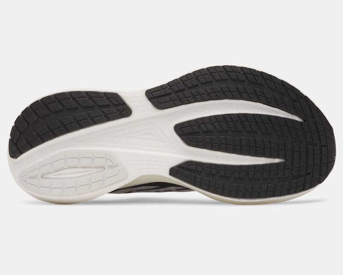 언더아머(UNDERARMOUR) UA 벨로시티 디스턴스6006031-101