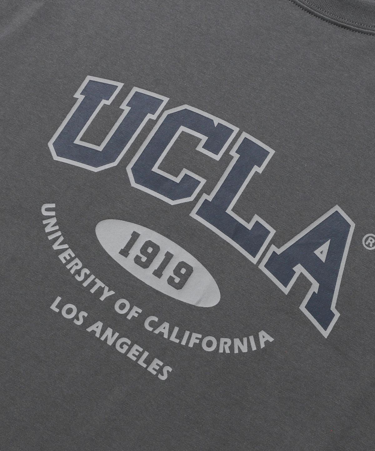 유씨엘에이(UCLA) 남녀공용 UCLA 캠퍼스 멀티 아트웍 반소매 티셔츠[CHARCOAL](UCRSTK1)