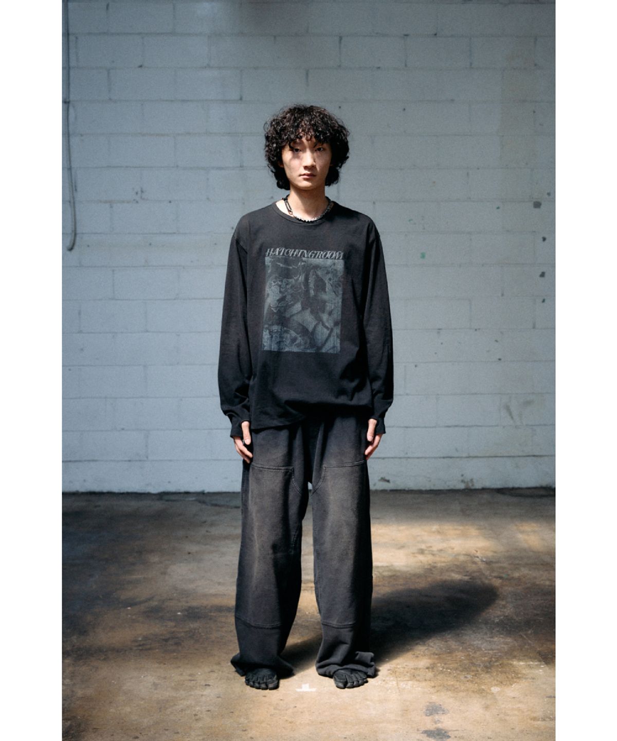 해칭룸(HATCHINGROOM) VTG Still Life Tee Black