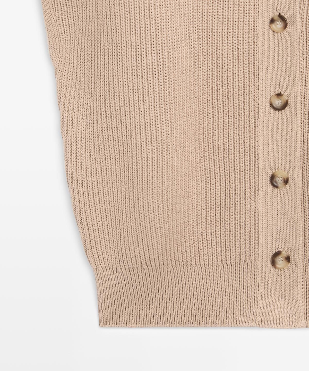 마시모두띠(MASSIMO DUTTI) 100% 코튼 버튼 디테일 니트 베스트
