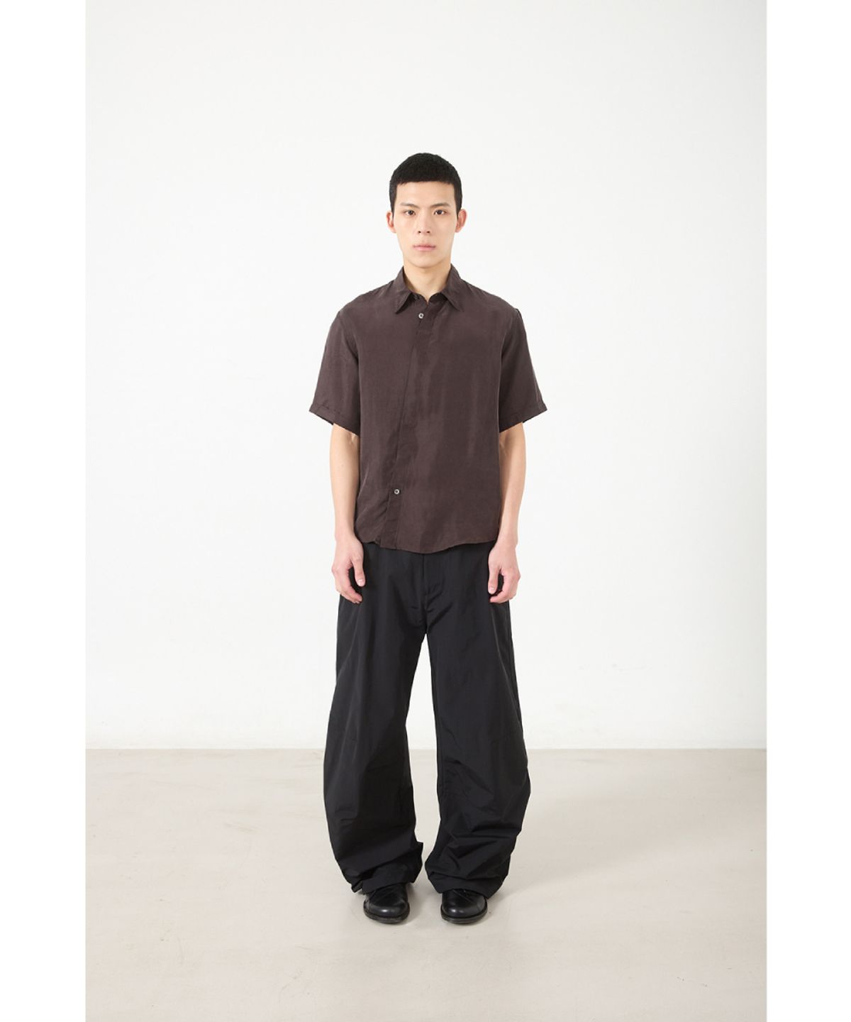해칭룸(HATCHINGROOM) Balloon Trousers Black
