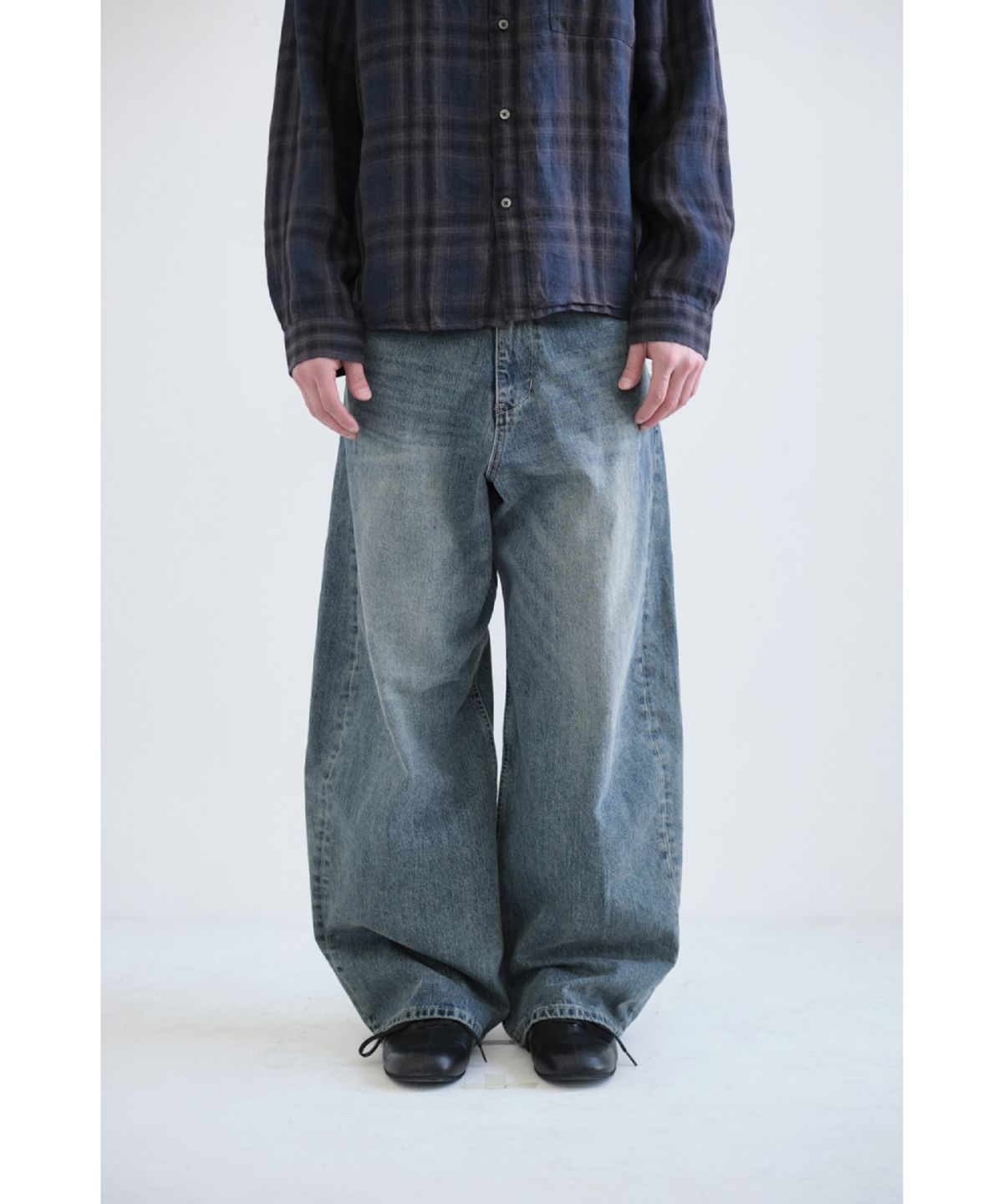 해칭룸(HATCHINGROOM) Wide Curve Jeans Vintage Blue