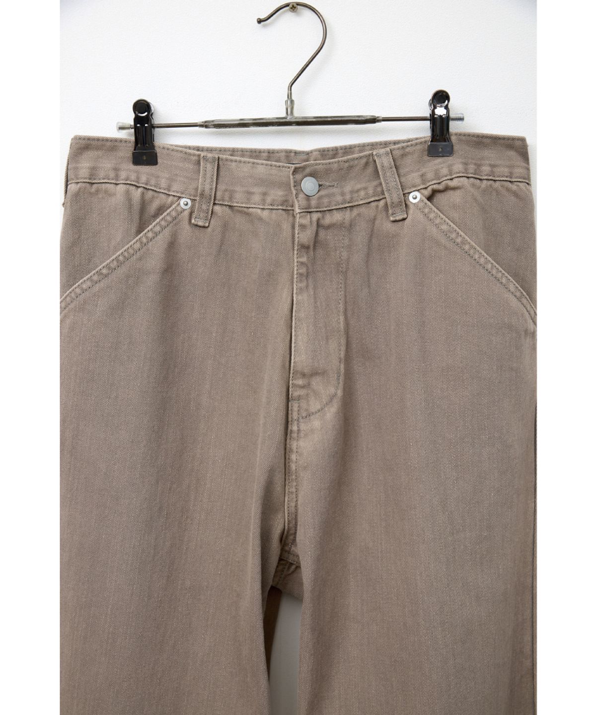 해칭룸(HATCHINGROOM) Curve Jeans Washed Beige