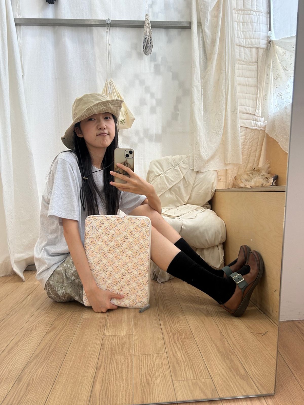 콜로신스(COLOCYNTH) Monte Bucket Hat Graysh Beige