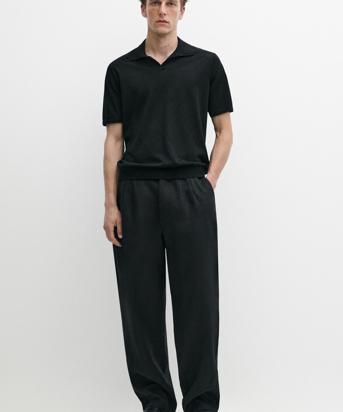 마시모두띠(MASSIMO DUTTI) 다이아몬드 패턴 저지 폴로