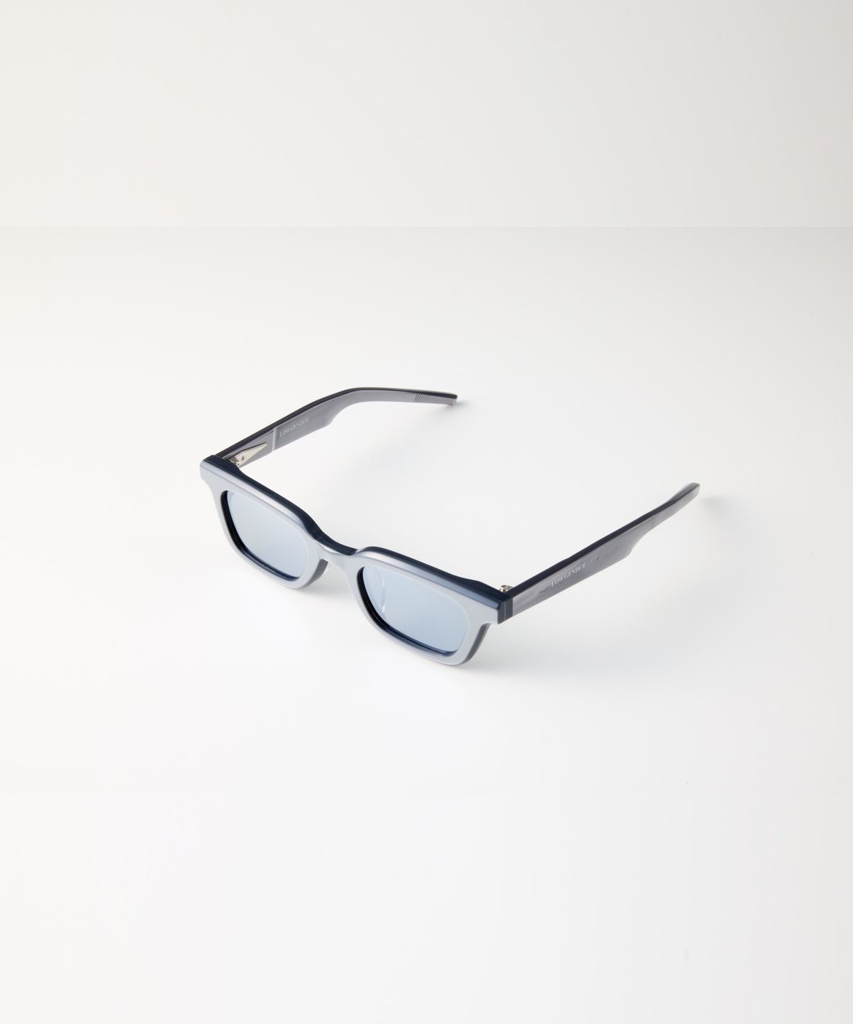 로우 젠더(LOW GENDER) UNCON NO.001 - METALLO
