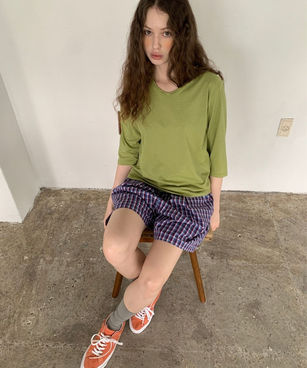 애프터썸머(AFTERSUMMER) V-neck Stripe Quater T-shirt (green)