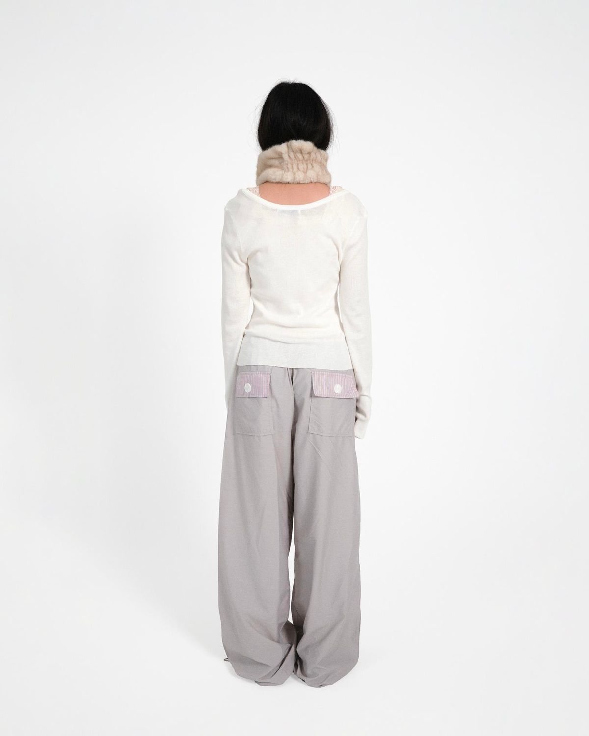 애프터썸머(AFTERSUMMER) Back Stripe Pocket Pants (grey)