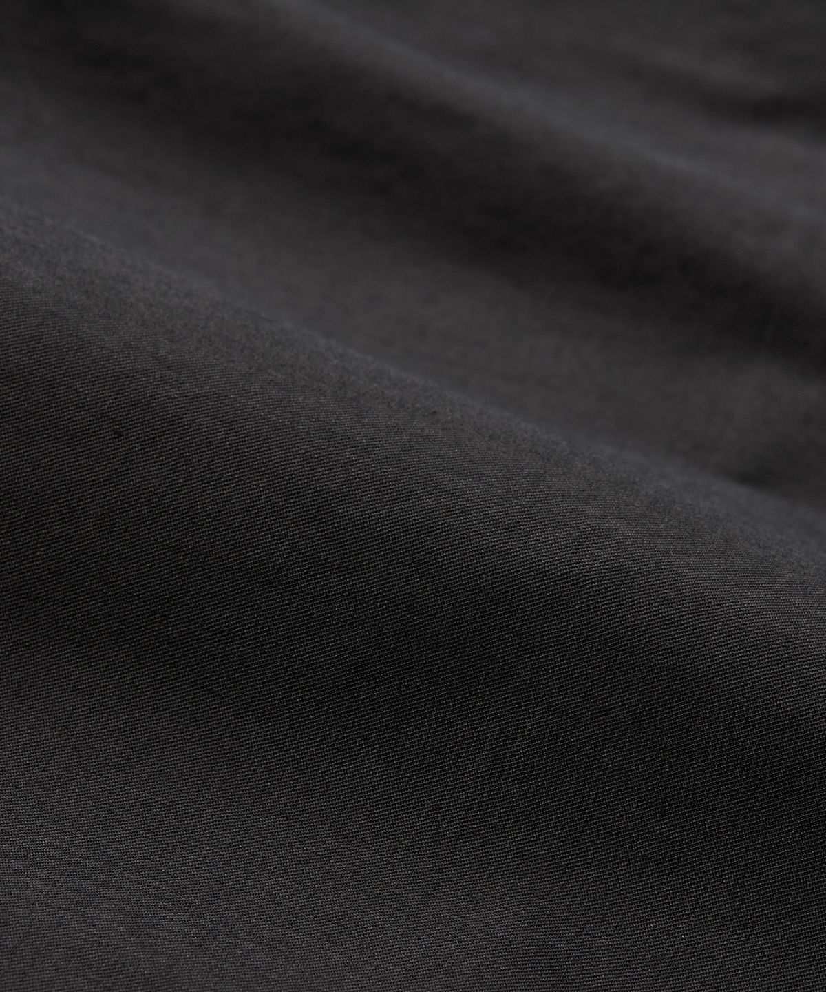엑스컨테이너(EXCONTAINER) 파라슈트 코튼 버뮤다 팬츠 (BLACK)