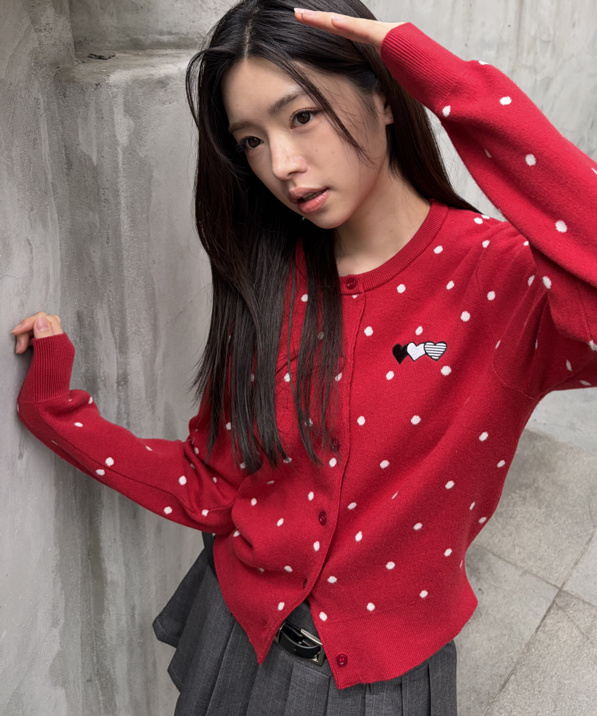 로긴 앤 로지(ROGIN N ROSIE) Heart Button Point Cardigan Red