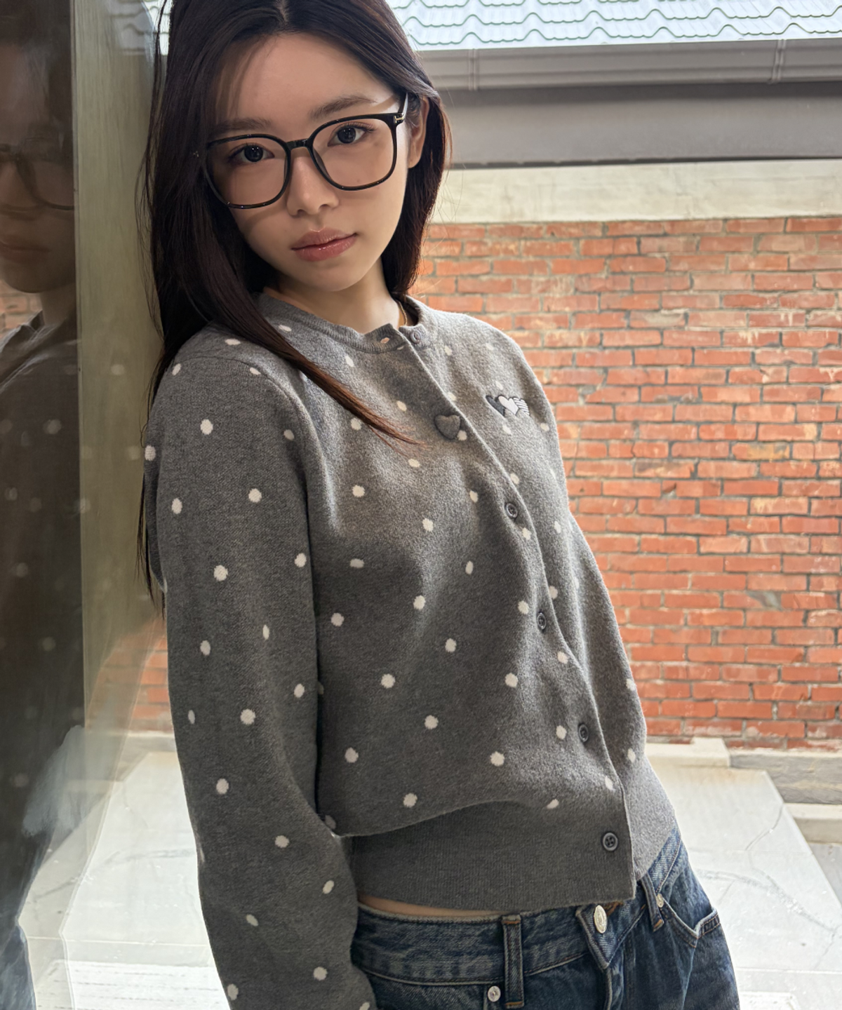 로긴 앤 로지(ROGIN N ROSIE) Heart Button Point Cardigan Charcoal